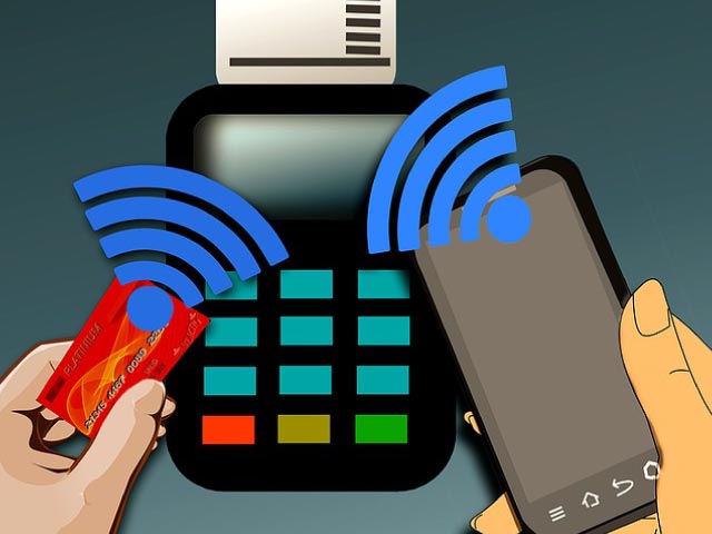 e-Wallet ทำให้การจ่ายเงินเป็นเรื่องง่ายขึ้น
