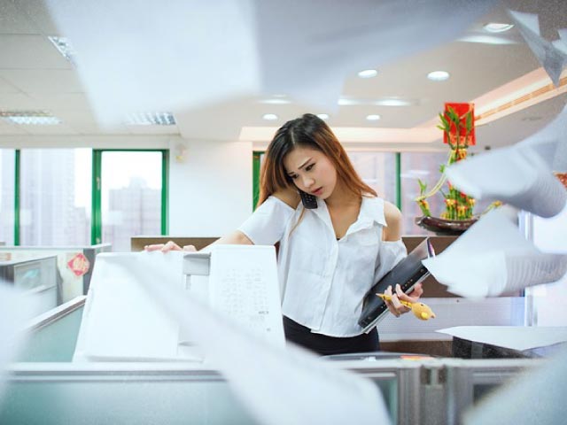 ครม. สั่งยกเลิกใช้สำเนาบัตรประชาชนและทะเบียนบ้านในส่วนราชการแล้ว

